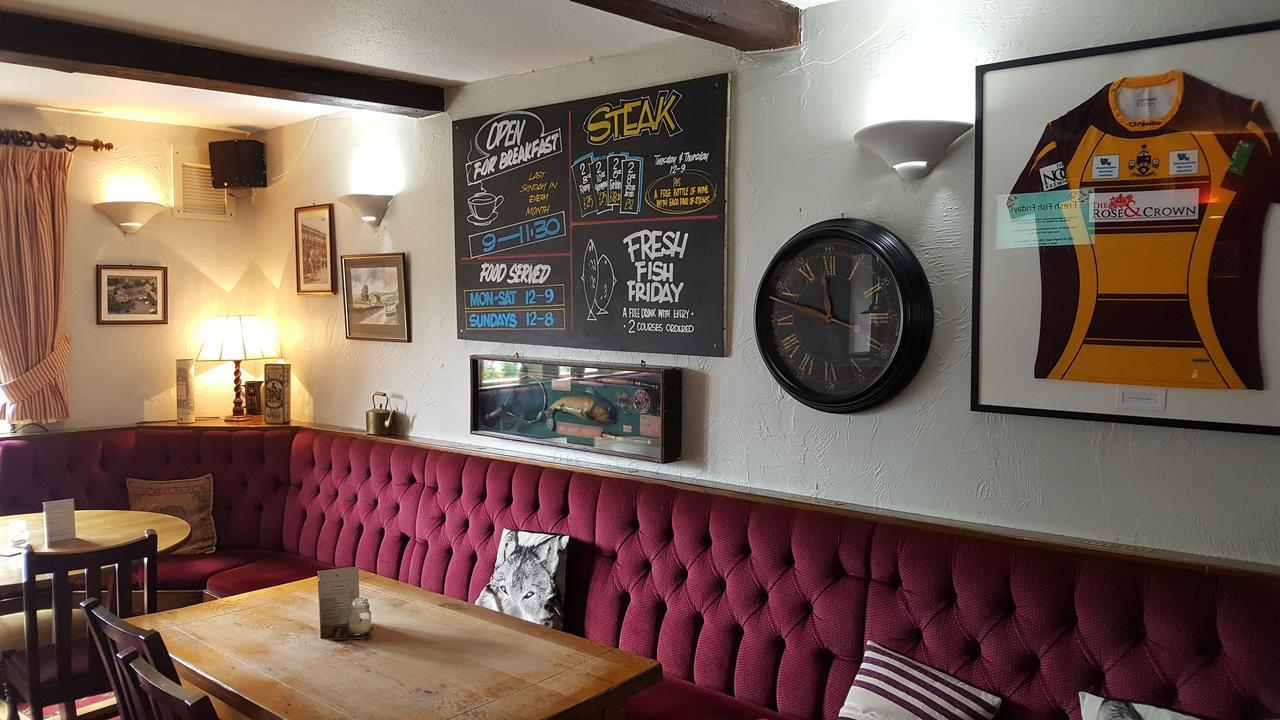 The Rose And Crown Hotel Хъдърсфийлд Екстериор снимка